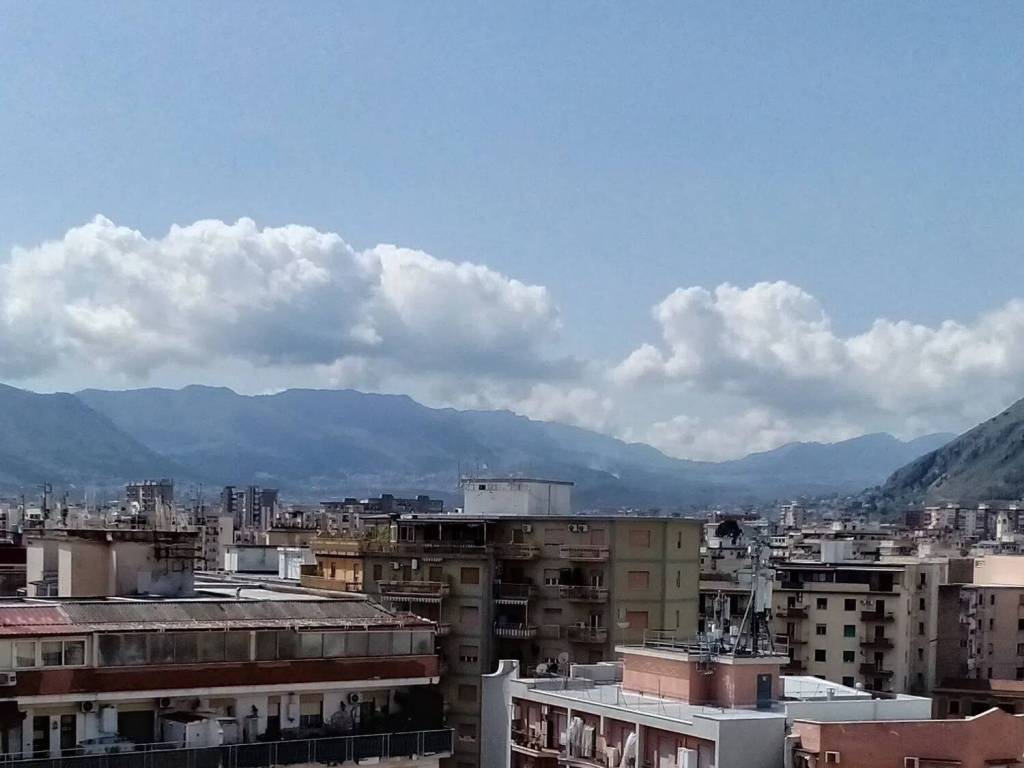 appartamento in vendita a Palermo in zona Noce