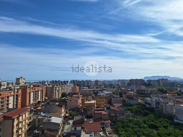 appartamento in vendita a Palermo in zona Villagrazia/Falsomiele