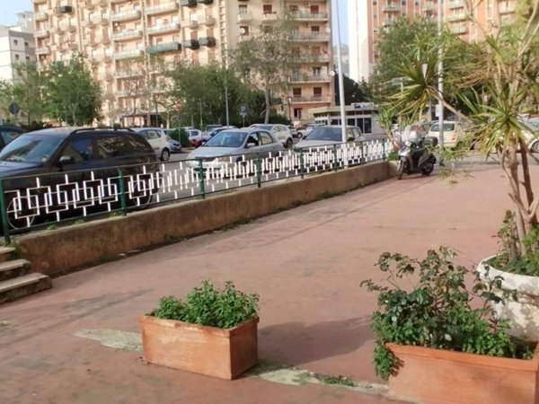 negozio in vendita a Palermo in zona Resuttana