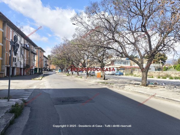 appartamento in vendita a Palermo in zona Uditore