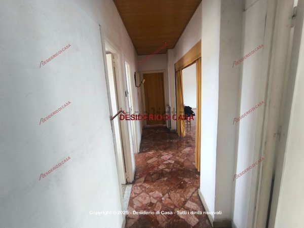 appartamento in vendita a Palermo in zona Uditore