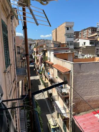appartamento in vendita a Palermo in zona Zisa