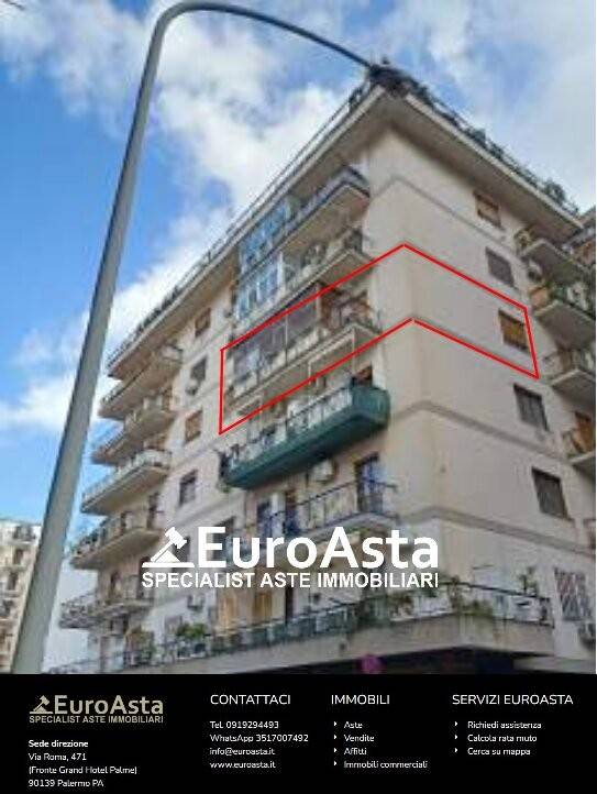 appartamento in vendita a Palermo in zona Zisa