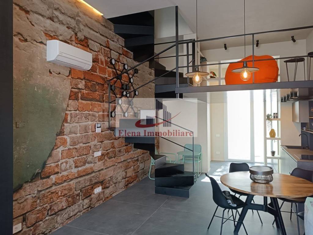 casa indipendente in vendita a Palermo in zona Mondello