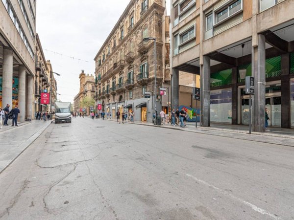 appartamento in vendita a Palermo in zona Libertà