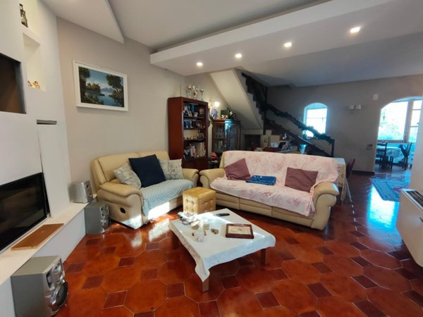casa indipendente in vendita a Palermo in zona Baida