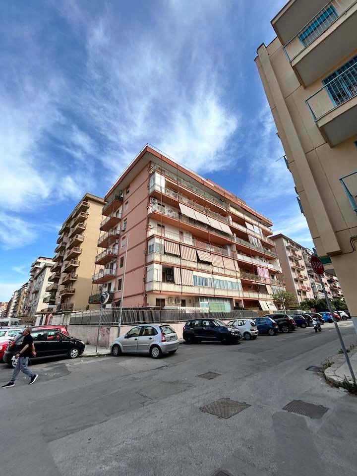 appartamento in vendita a Palermo