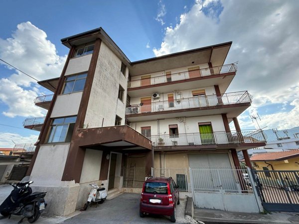 appartamento in vendita a Palermo