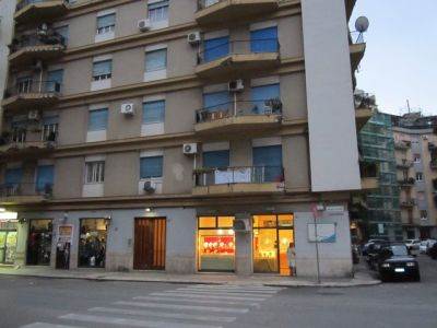 appartamento in vendita a Palermo in zona Libertà