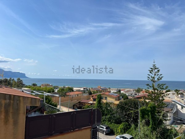 casa indipendente in vendita a Palermo