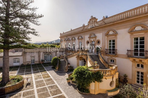 casa indipendente in vendita a Palermo