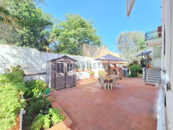 casa indipendente in vendita a Palermo in zona Pallavicino
