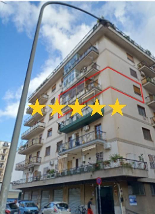appartamento in vendita a Palermo in zona Zisa