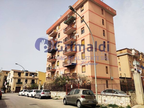 appartamento in vendita a Palermo in zona Settecannoli