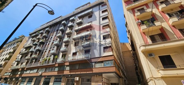 appartamento in vendita a Palermo in zona Libertà