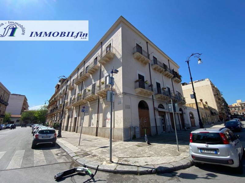 appartamento in vendita a Palermo in zona Centro storico