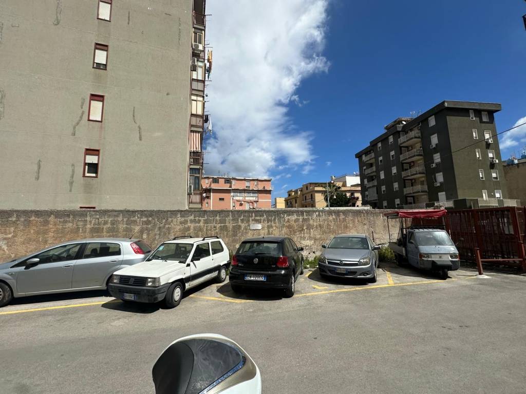 trivano in vendita a Palermo in zona Altarello