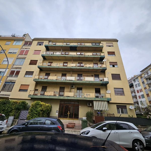appartamento in vendita a Palermo in zona Libertà