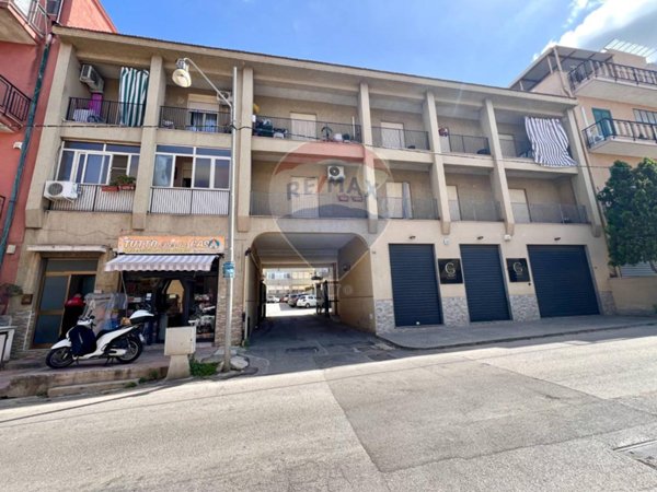 appartamento in vendita a Palermo in zona Villagrazia/Falsomiele
