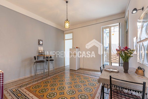 appartamento in vendita a Palermo in zona Zisa