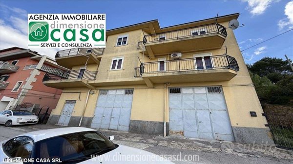 casa indipendente in vendita a Palermo