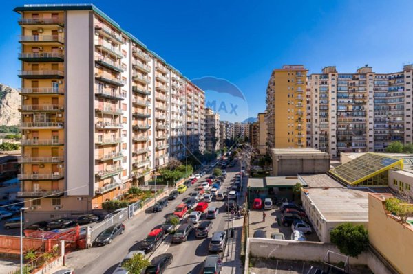 appartamento in vendita a Palermo in zona San Lorenzo