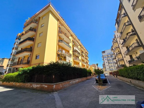 appartamento in vendita a Palermo in zona Resuttana