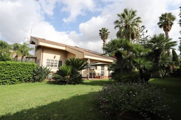casa indipendente in vendita a Palermo