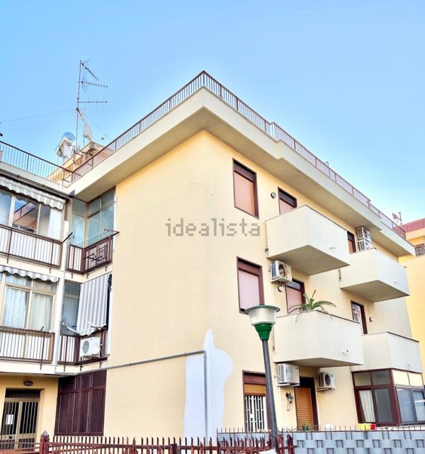 appartamento in vendita a Palermo in zona Partanna