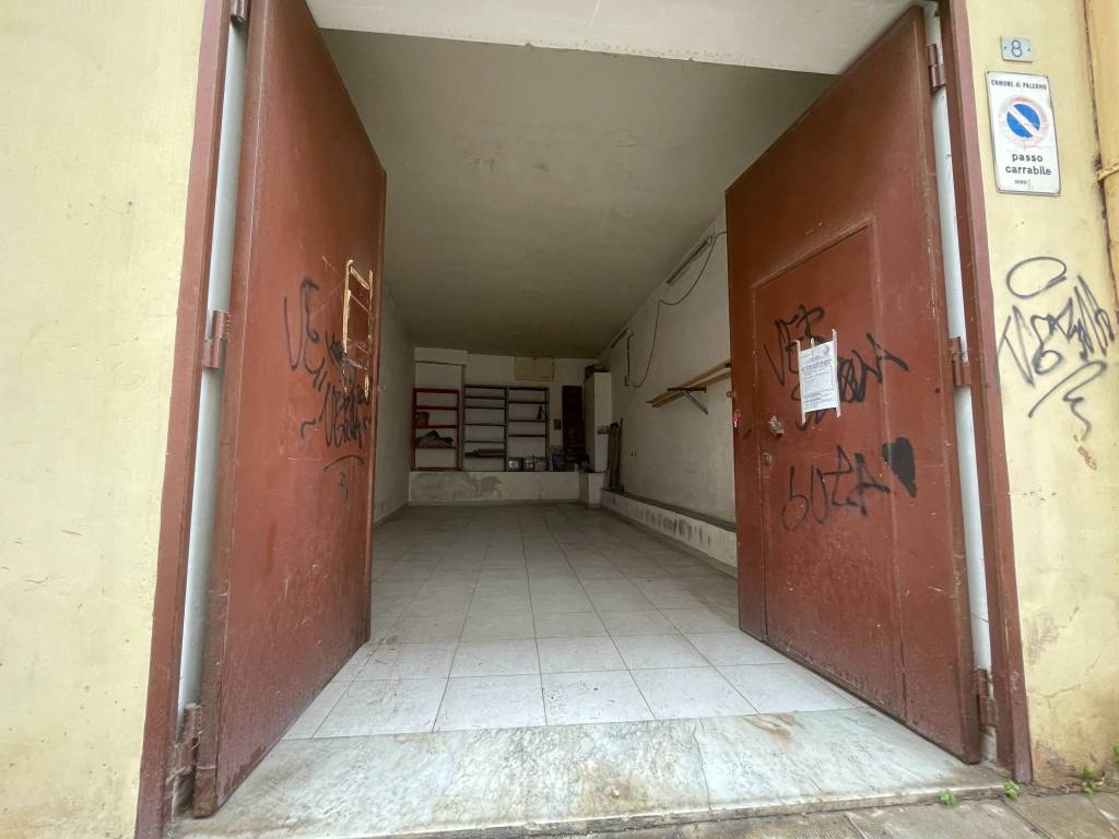 appartamento in vendita a Palermo in zona Politeama
