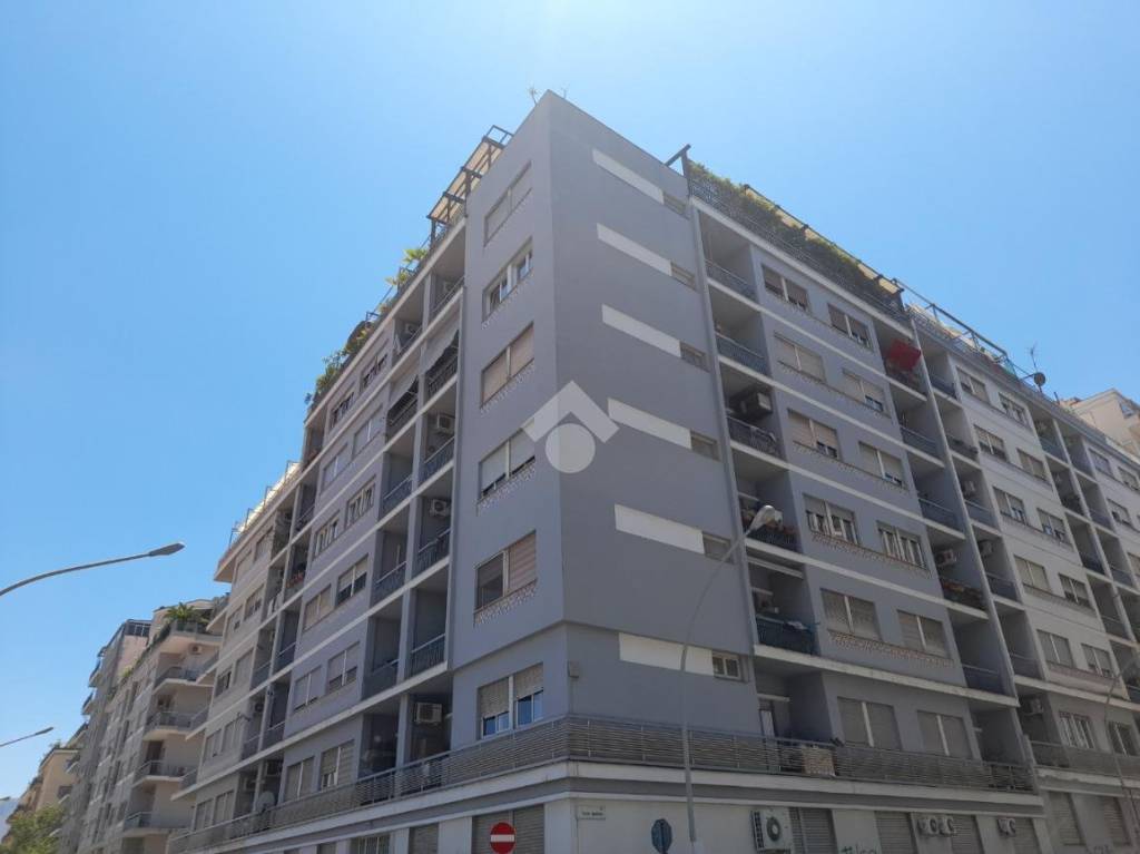 appartamento in vendita a Palermo in zona Libertà