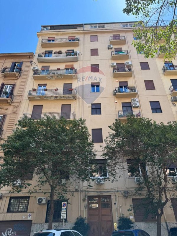 appartamento in vendita a Palermo in zona Libertà