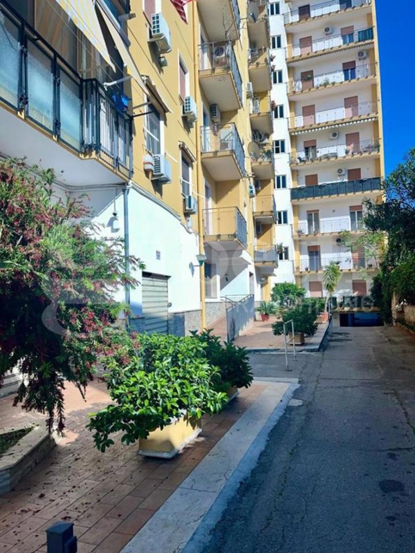appartamento in vendita a Palermo in zona Altarello