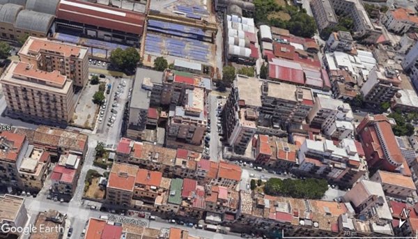 locale commerciale in vendita a Palermo