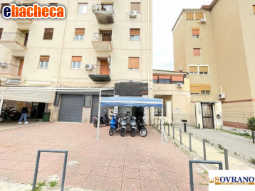 negozio in vendita a Palermo in zona Roccella