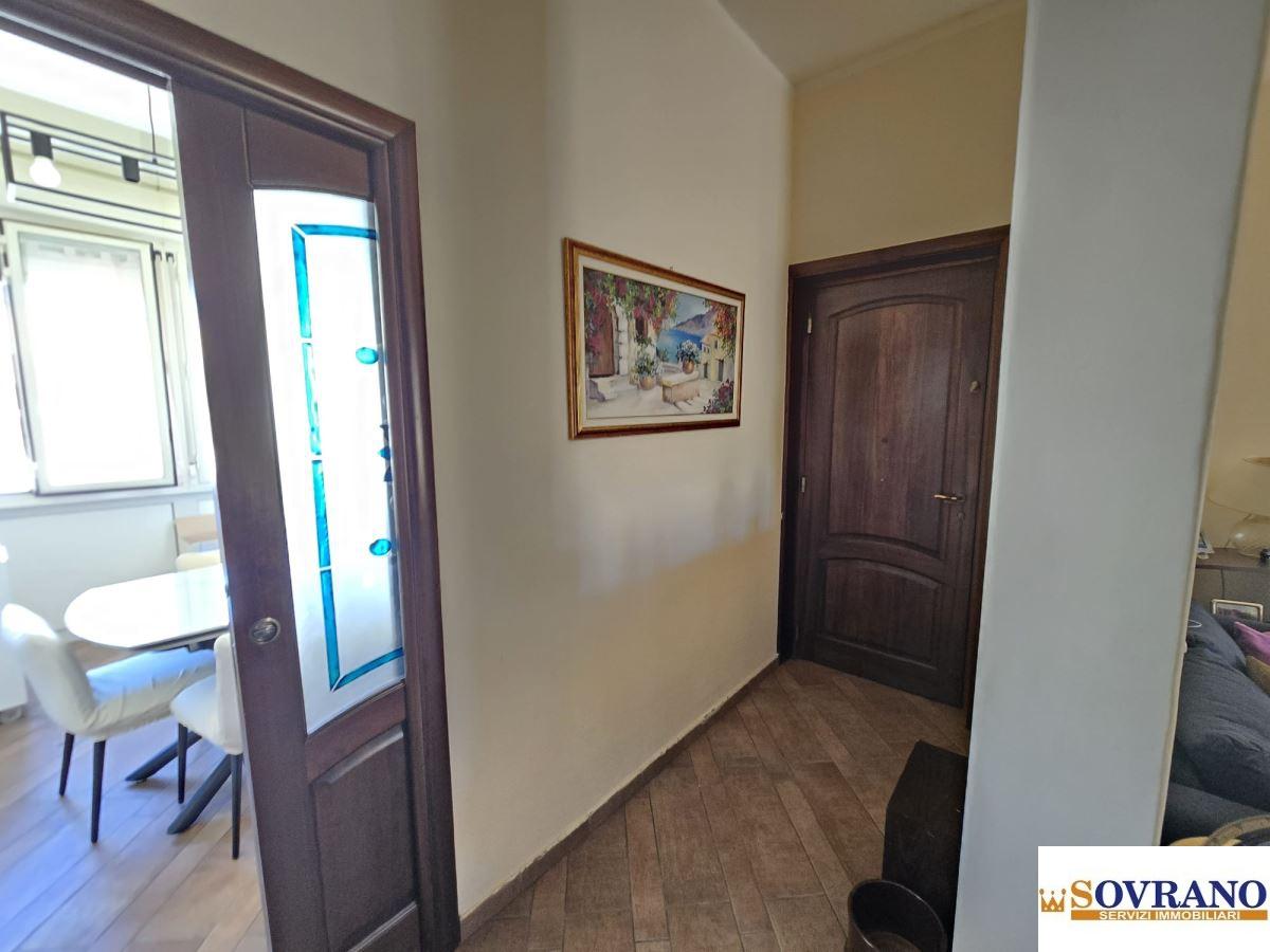 appartamento in vendita a Palermo in zona Malaspina/Palagonia