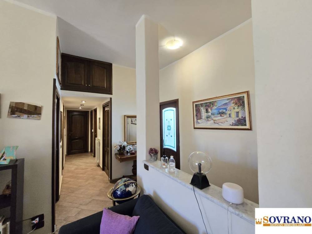 appartamento in vendita a Palermo in zona Malaspina/Palagonia