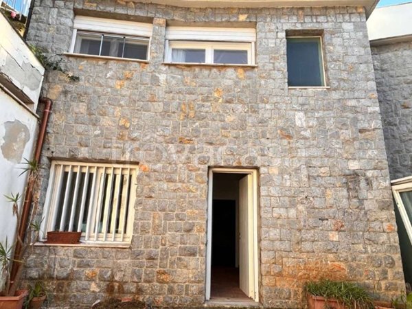 casa indipendente in vendita a Palermo