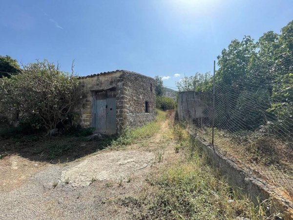 terreno agricolo in vendita a Palermo in zona Villagrazia/Falsomiele