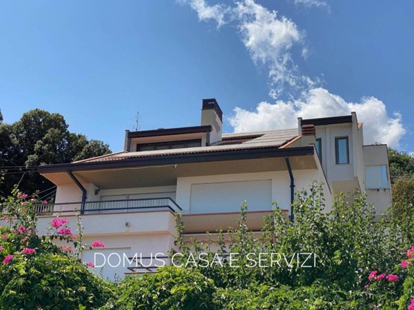 casa indipendente in vendita a Palermo in zona Altarello