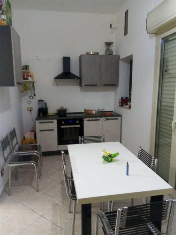 appartamento in vendita a Palermo in zona Zisa