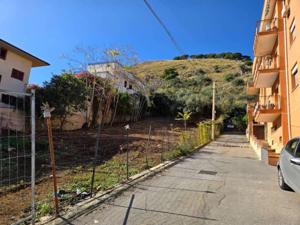 casa indipendente in vendita a Palermo in zona Passo di Rigano