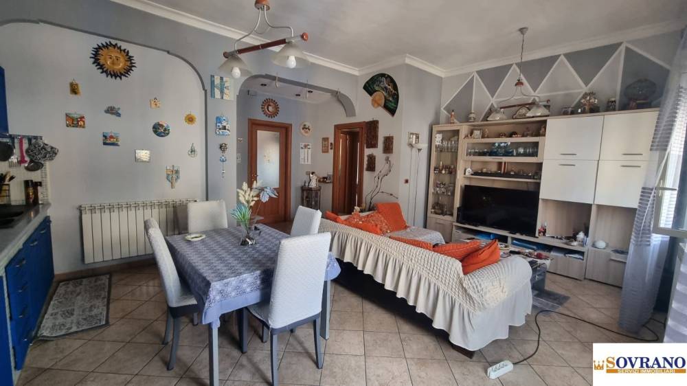 appartamento in vendita a Palermo in zona Zisa