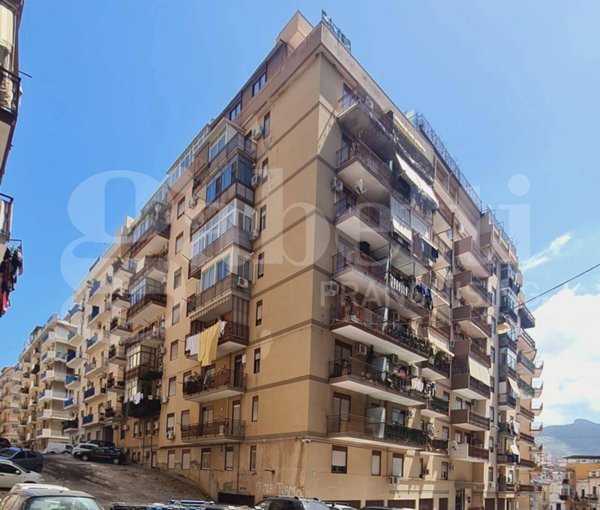 appartamento in vendita a Palermo