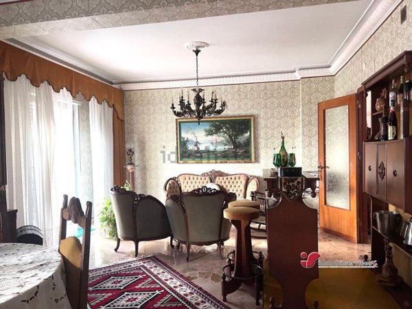 appartamento in vendita a Palermo in zona Oreto
