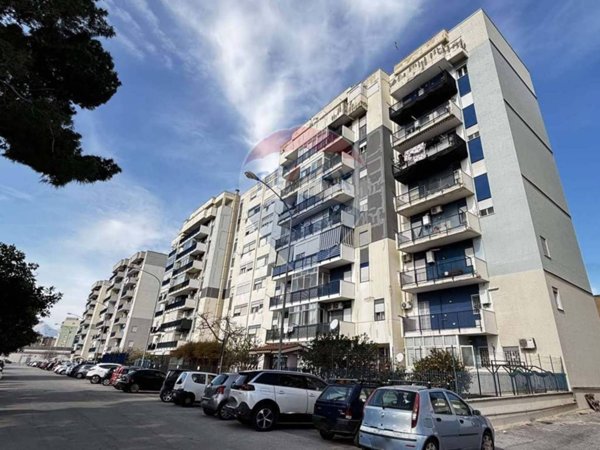 appartamento in vendita a Palermo in zona Chiavelli