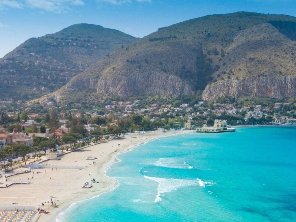terreno agricolo in vendita a Palermo in zona Mondello