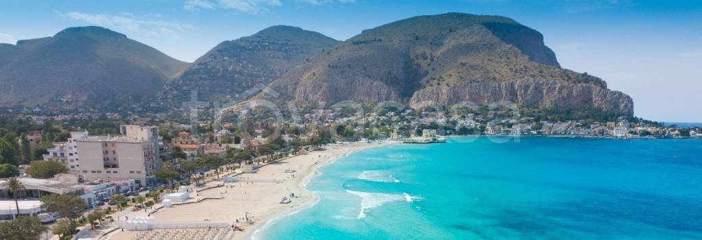 terreno agricolo in vendita a Palermo in zona Mondello