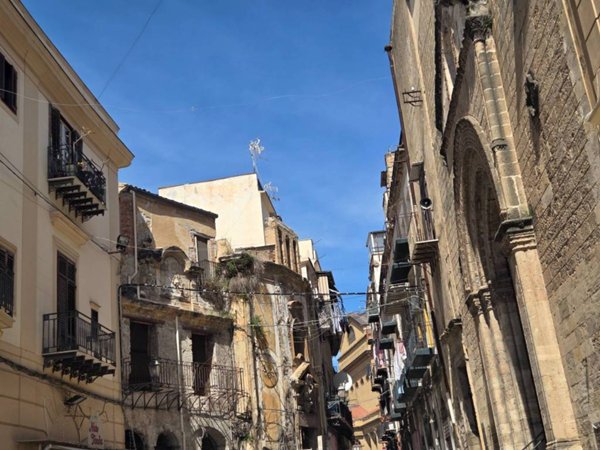 appartamento in vendita a Palermo in zona Centro storico