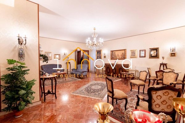 appartamento in vendita a Palermo in zona Borgo Nuovo